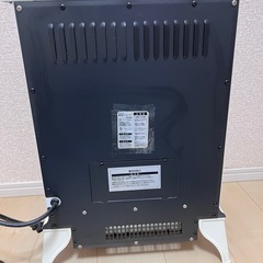 暖炉型ファンヒーターの画像