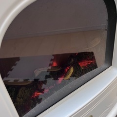 暖炉型ファンヒーターの画像