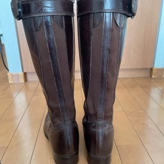 早目にお願い！ブラウンロングブーツ24cm　　天然素材の画像