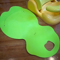 Aprica ベビーバスチェア 黄色の画像