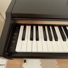 ヤマハ　電子ピアノ　YDP-123 の画像