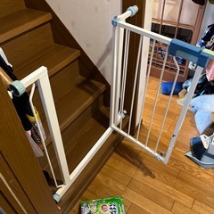 【引渡決定】金属製　ベビーフェンス　転落防止　階段事故防止　 の画像