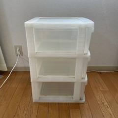 3段ボックスの画像