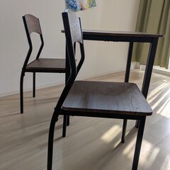（交渉中）スチールダイニングセットの画像