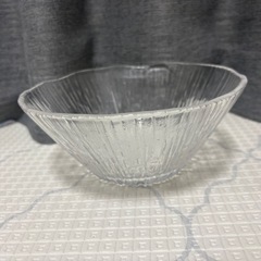 【新品未使用】サラダボウル　食器　うつわの画像