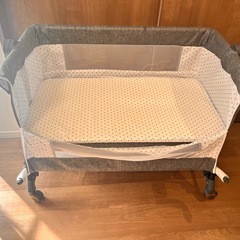 ベビーベット　キャスター付き　添い寝の画像