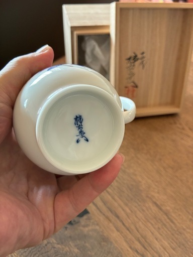 柿右衛門窯の酒器とマグカップ