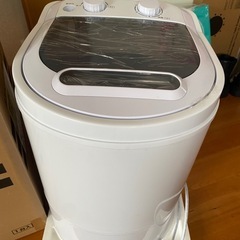 新品　小型洗濯機の画像