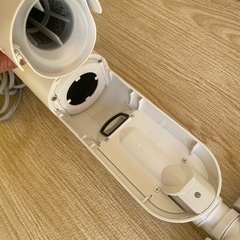 ニトリ　スティッククリーナー ホワイト☆✨【配達対応🚛‼️】✨の画像