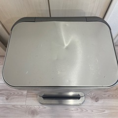 simplehuman  45Lゴミ箱の画像