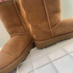 UGGブーツ ムートンブーツの画像