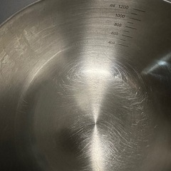 【目盛り付き】 ステンレス製 ミキシングボウル 調理器具 1.2Lの画像