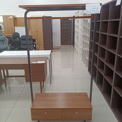 ★リユースのサカイ日立店★HJ8542  ハンガーラック ライトブラウン H165.5×D40×W90.5 クリーニング済み の画像