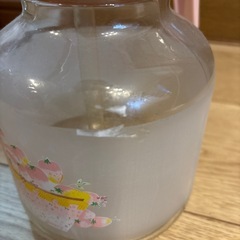 昭和レトロ　ウォーターホン　いちご柄　ヴィンテージの画像