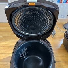 象印 IH炊飯ジャー 2020年製NP-VZ18 一升炊き　 極め炊き1,8Lの画像