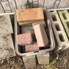 ★お話中★軽量ブロック　インターロッキング　セットの画像