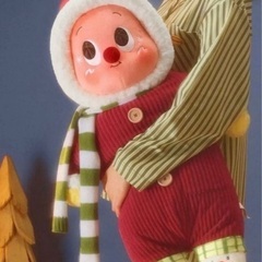 Twinkle Twinkle サンタクロース　ぬいぐるみ　ポップマートの画像