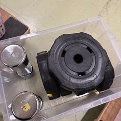 ダンベルたくさんあります！可変式ダンベルのプレート　大田区引き取りの画像