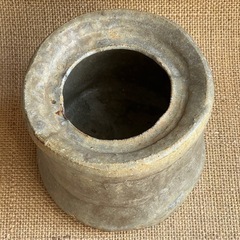 陶器の壺の画像