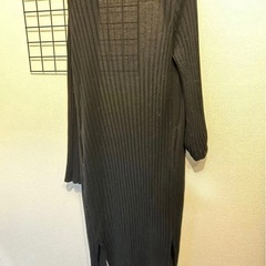 BLISS POINT シースルー調　リブロングカーディガン　ブラック　Lの画像