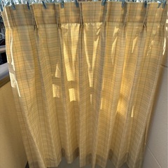 カーテン　横90×縦117cm ２枚の画像