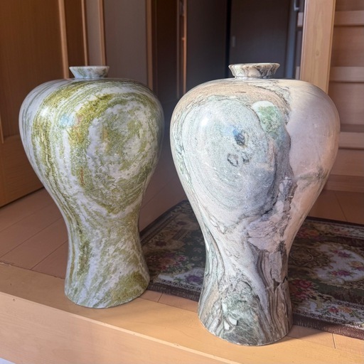 大理石 壺・花瓶（グレー／グリーン 小売業者 ）