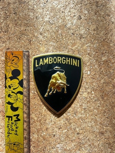 Lamborghiniエンブレム