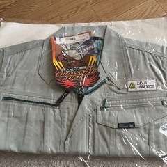 残り3着です‼️新品未使用作業服上のみ💓の画像