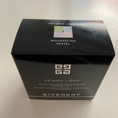 【新品・未使用】GIVENCHY PRISME LIBRE ルースパウダー 1の画像