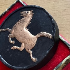 来年令和8年2026年の干支「午・馬」書道用墨 ガラス窓ケーキ入りの画像