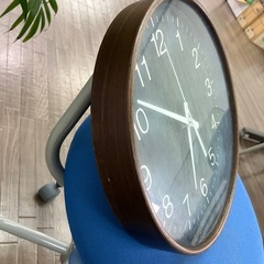 オシャレ壁掛け時計の画像