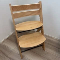 ベビーチェア ハイチェア 木製の画像