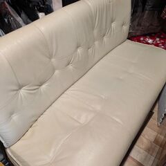 ソファと1人用椅子（2脚）の画像