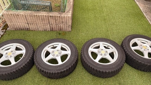 ヨコハマ iceGUARD アイスガード 195/65R15 2023年製 スタッドレス 4本 溝あり