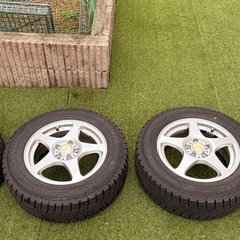 ヨコハマ iceGUARD アイスガード 195/65R15 2023年製 スタッドレス 4本 溝ありの画像