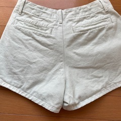 ショートパンツの画像