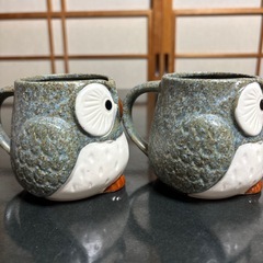 ふくろうマグカップ２個の画像