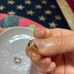 3連フープピアスイエローゴールド 金K18刻印入の画像