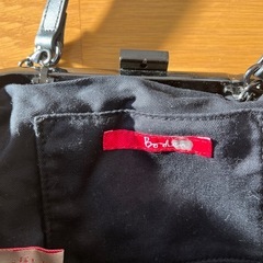 Boden 黒 ビーズ装飾 パーティーバッグの画像