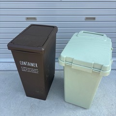 【決まりました】ゴミ箱 2個の画像