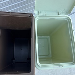 【決まりました】ゴミ箱 2個の画像