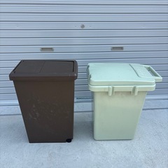【決まりました】ゴミ箱 2個の画像