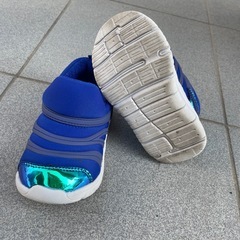 キッズシューズsize16の画像