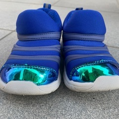 キッズシューズsize16の画像