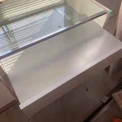 ディスプレイ用棚の画像