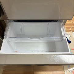 HITACHI 3ドア冷蔵庫の画像