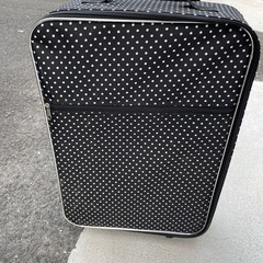 コムサイズム　キャリーケースの画像