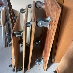 木製平台車の画像