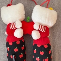 ハローキティ　ブーツキーパー　りんご柄の画像