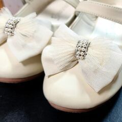 フォーマルなキッズシューズの画像